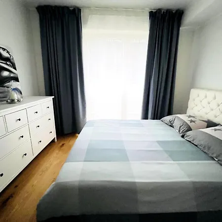 Peaceful Seaside For Couples & Digital Nomads Apartment Reval