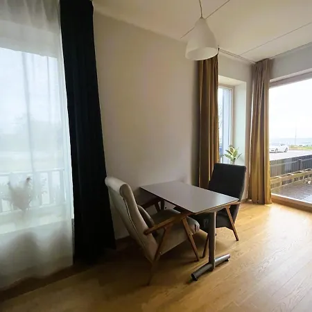 Peaceful Seaside For Couples & Digital Nomads Apartment Tallinn